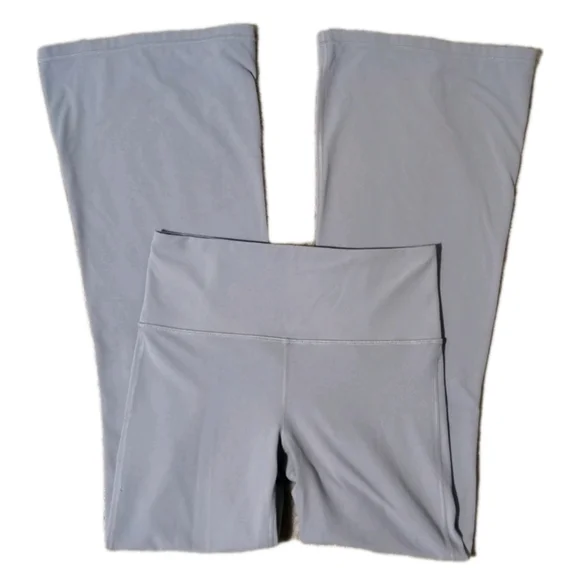 Athleta Elation Flare Pants $109 Light Blue Women Medium Soft Stretch Yoga - Picture 4 of 11